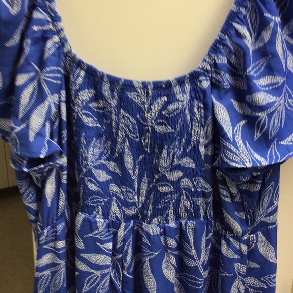 Absolutely Famous Blue and White Patterned Maxi Dress - Picture 8 of 16